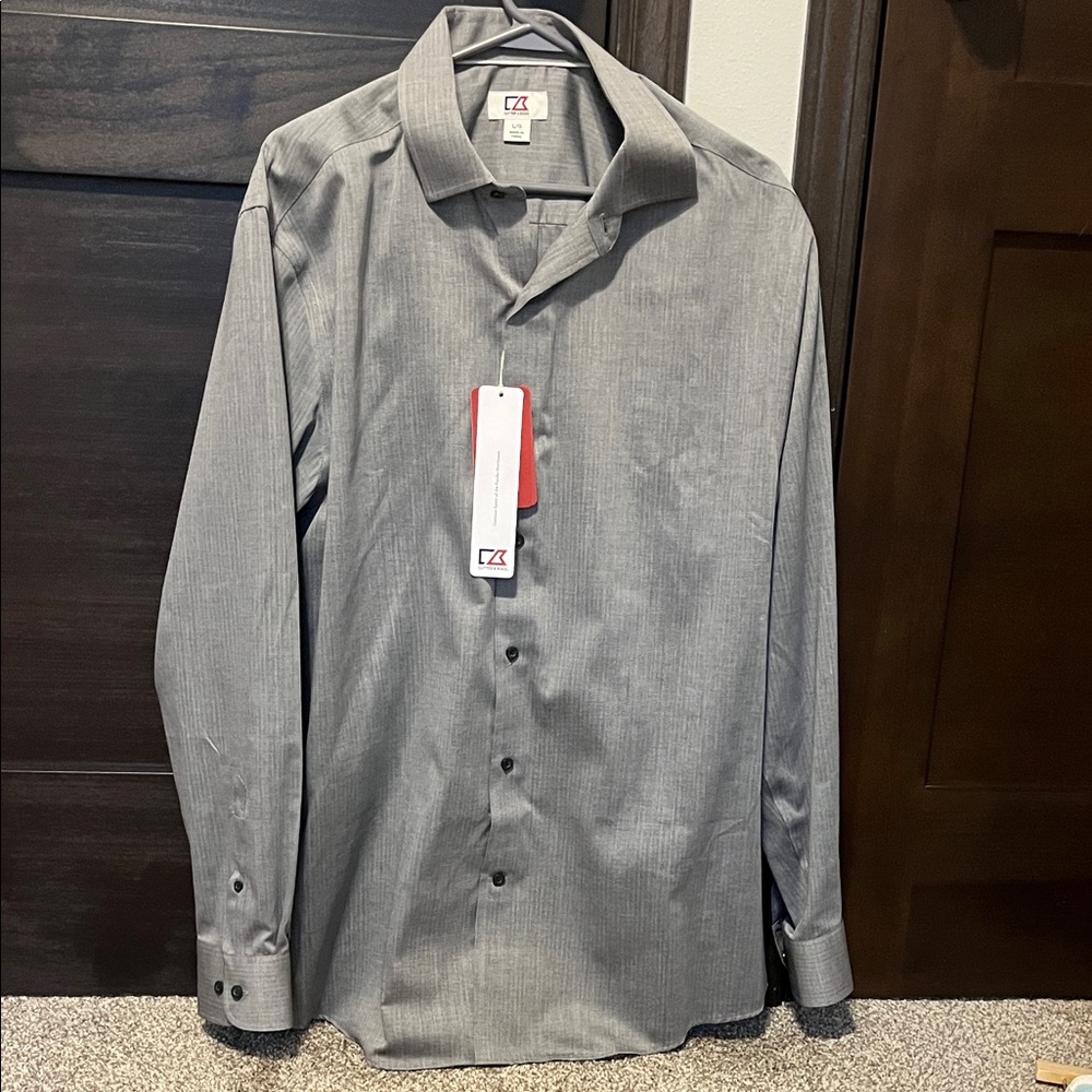 Cutter & buck size large NWT Men's Gray Dress Shirt